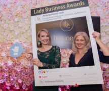 lady business awards ramka facebook instagram na eventy fotoramki chmurki tekstowe emotki do zdjęć sklep online polaroid na targi impreza firmowa